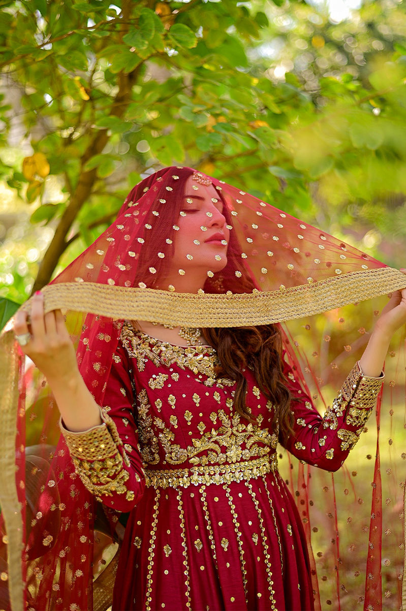 Red Mehar Bano