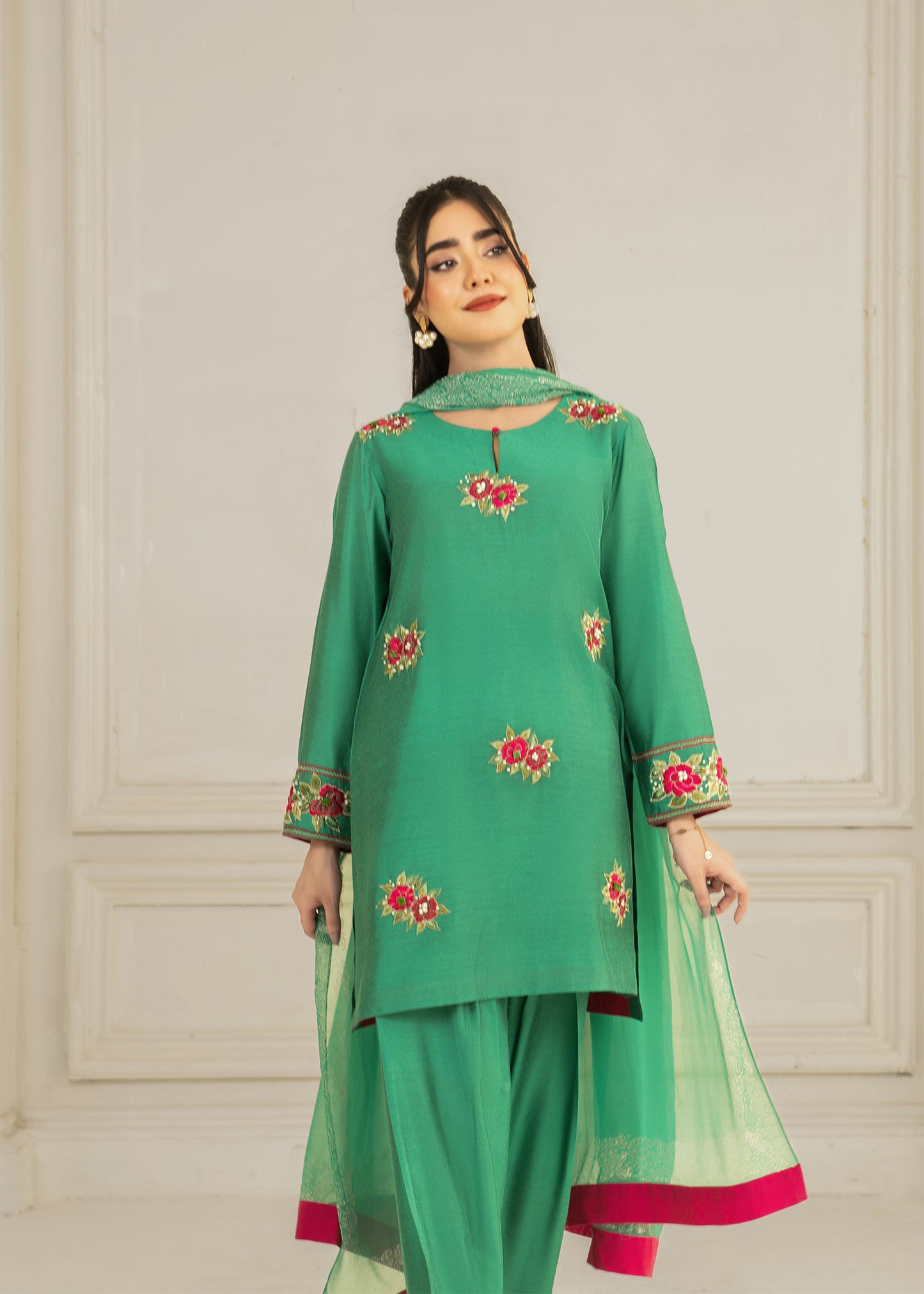 Roshna